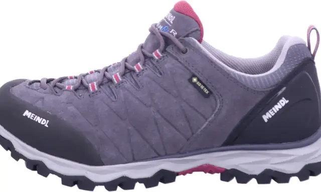 Grauer Meindl Mondello GTX Wanderschuh mit pinken Akzenten. Perfekt für den meindl mondello gtx test.