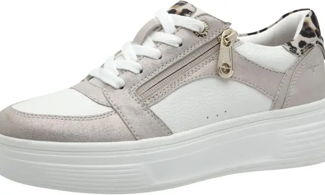 Modischer Sneaker in Weiß und Silber mit Leo-Akzenten. Die Schnürung und der Reißverschluss bieten Komfort. Was bedeutet wide fit bei schuhen? Dieser Schuh könnte eine gute Option sein.